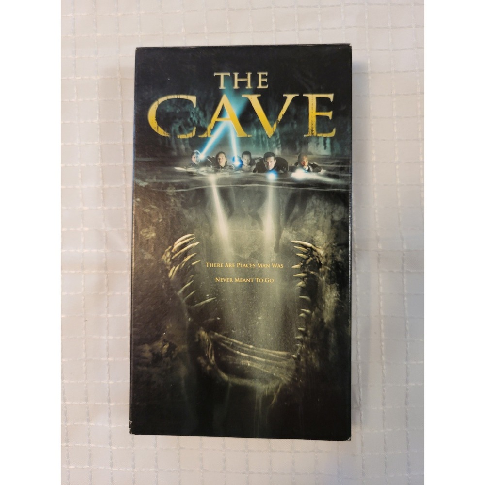 The Cave VHS 2005 Horror Action Movie Screen Gems Sony Pictures PG-13